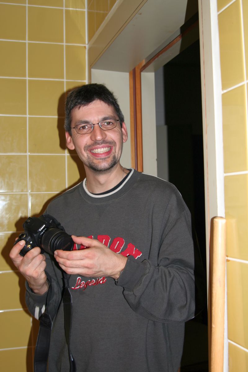 Image 27 of 77  -  106 kB