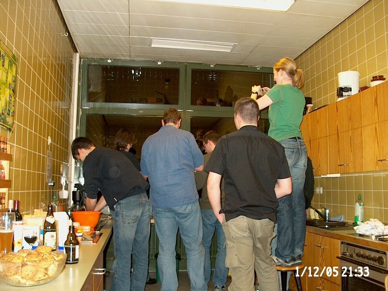 Image 26 of 40  -  124 kB