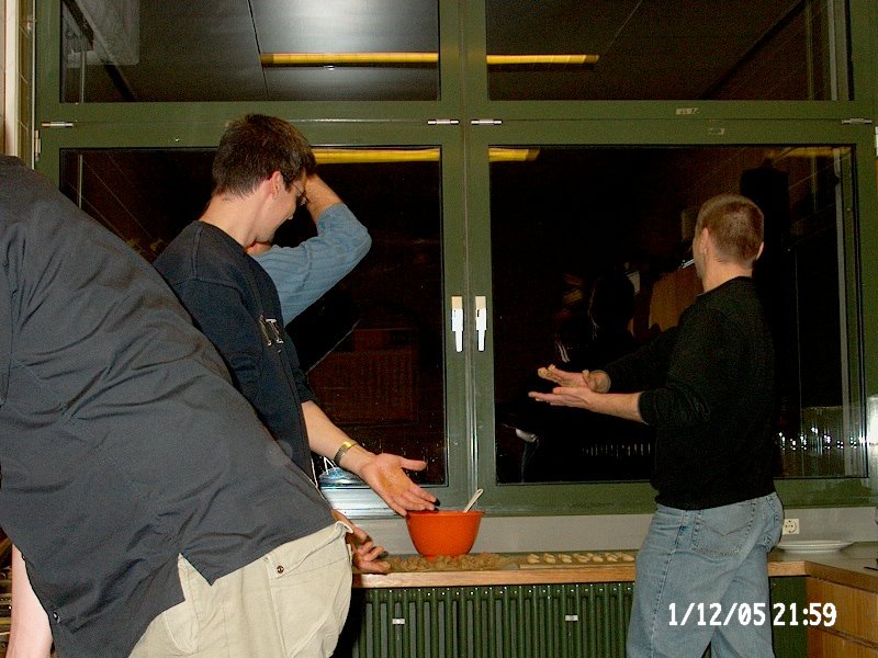 Image 30 of 40  -  107 kB